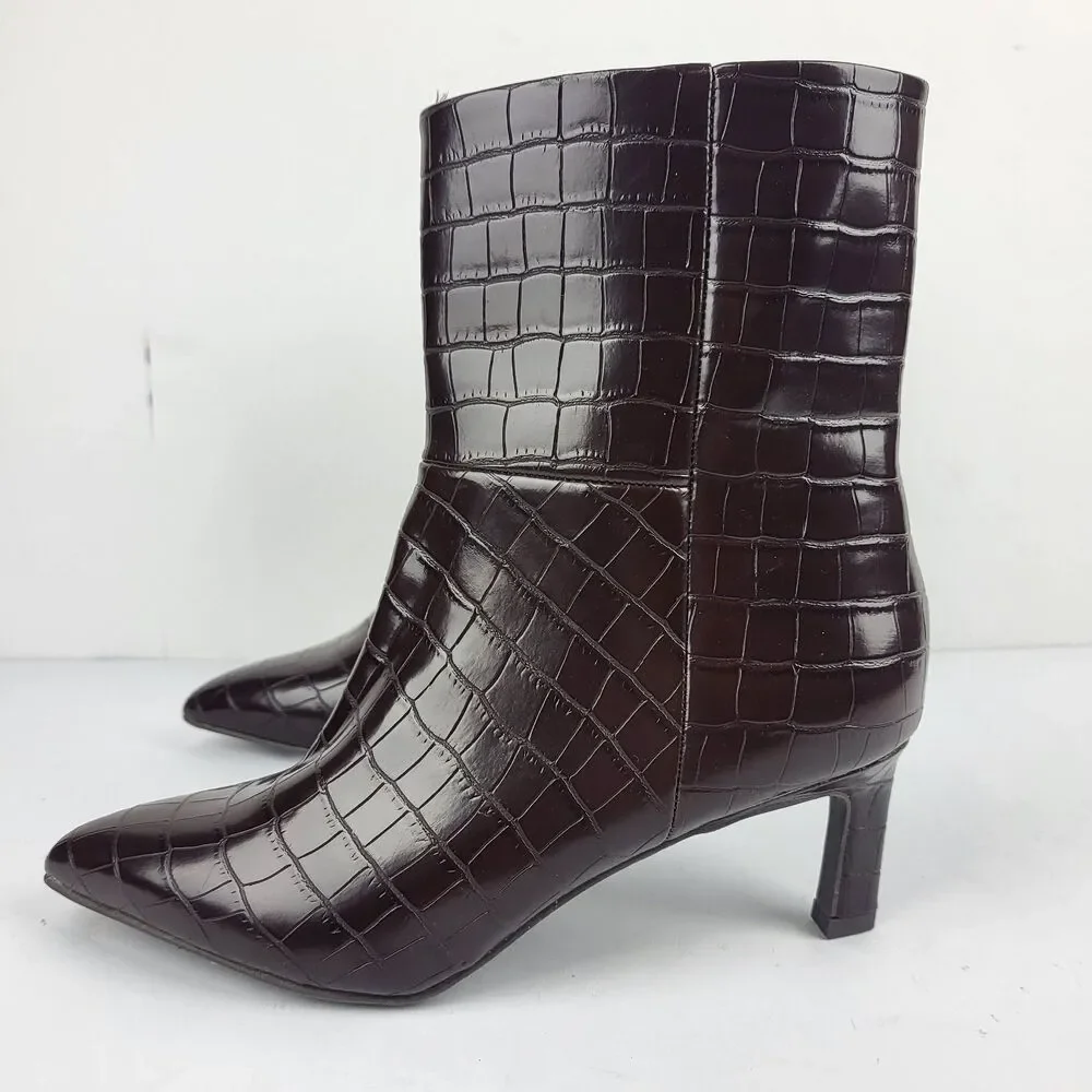Dolce Vita DV Womens Chocolate Croc-Embossed Gradie Kitten Heel Boot Size 5M